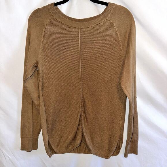 Michael Kors Womens Rare front pleat camel pull over sweater, size Medium - Picture 1 of 9